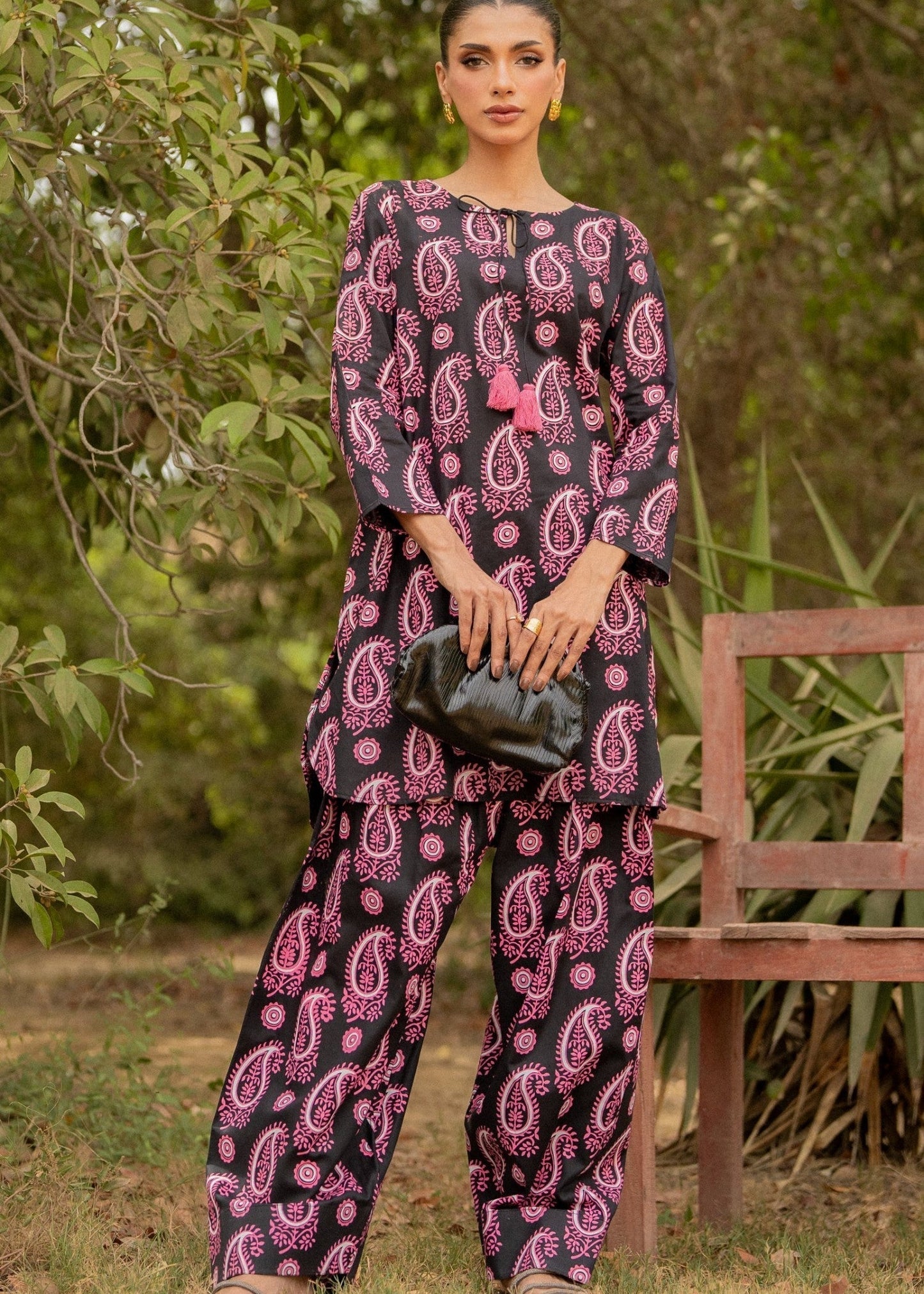 Neon lawn 2pice